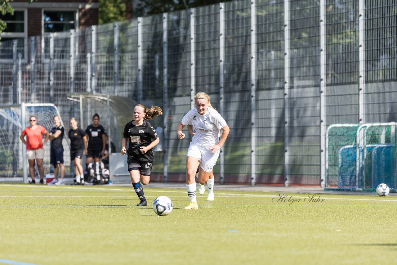 Bild 122 - wBJ Alstertal-Langenhorn - SV Henstedt-Ulzburg : Ergebnis: 4:1